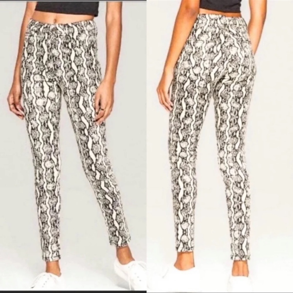 Women’s Snake Print Pants